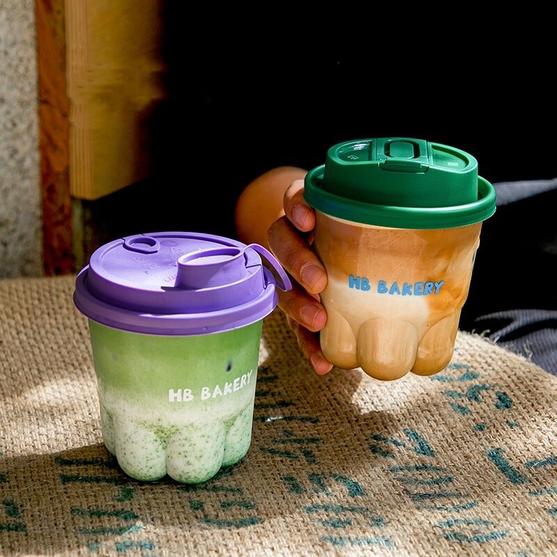 ชามแมวขนขนที่น่ารักและสร้างสรรค์ ชามกาแฟประเภทหนึ่งครั้ง พร้อมฝา กระจกโปร่ง สวยงามสูง ชามชาน้ํานมดื่มเย็น