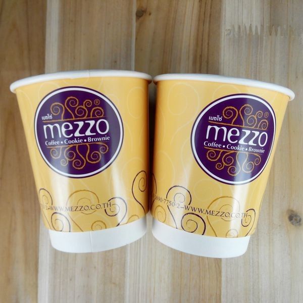 เครื่องดื่มถ้วยกาแฟทิ้ง 20 ออนซ์พร้อมฝาปิดร้านค้าหมึก Boba เกรดอาหาร